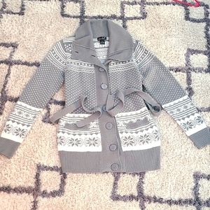 Gray/White Questions By Say What? Sweater Size XL